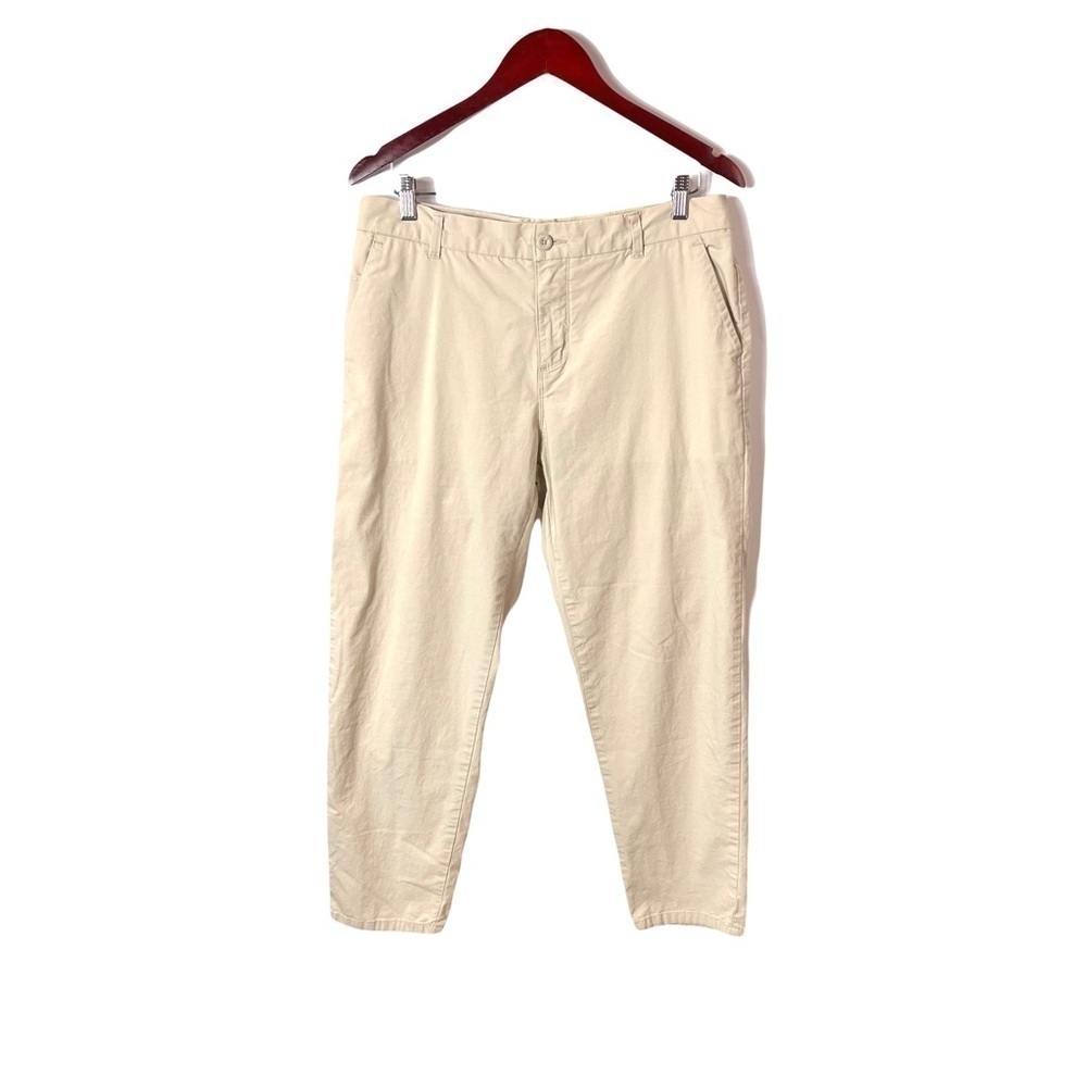 Patagonia Women’s Size 10 Khaki Trousers Cropped Pants